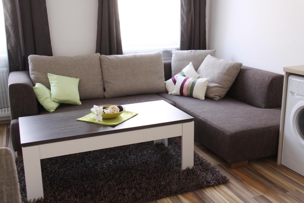Apartment Huglgasse Vienna Exterior photo